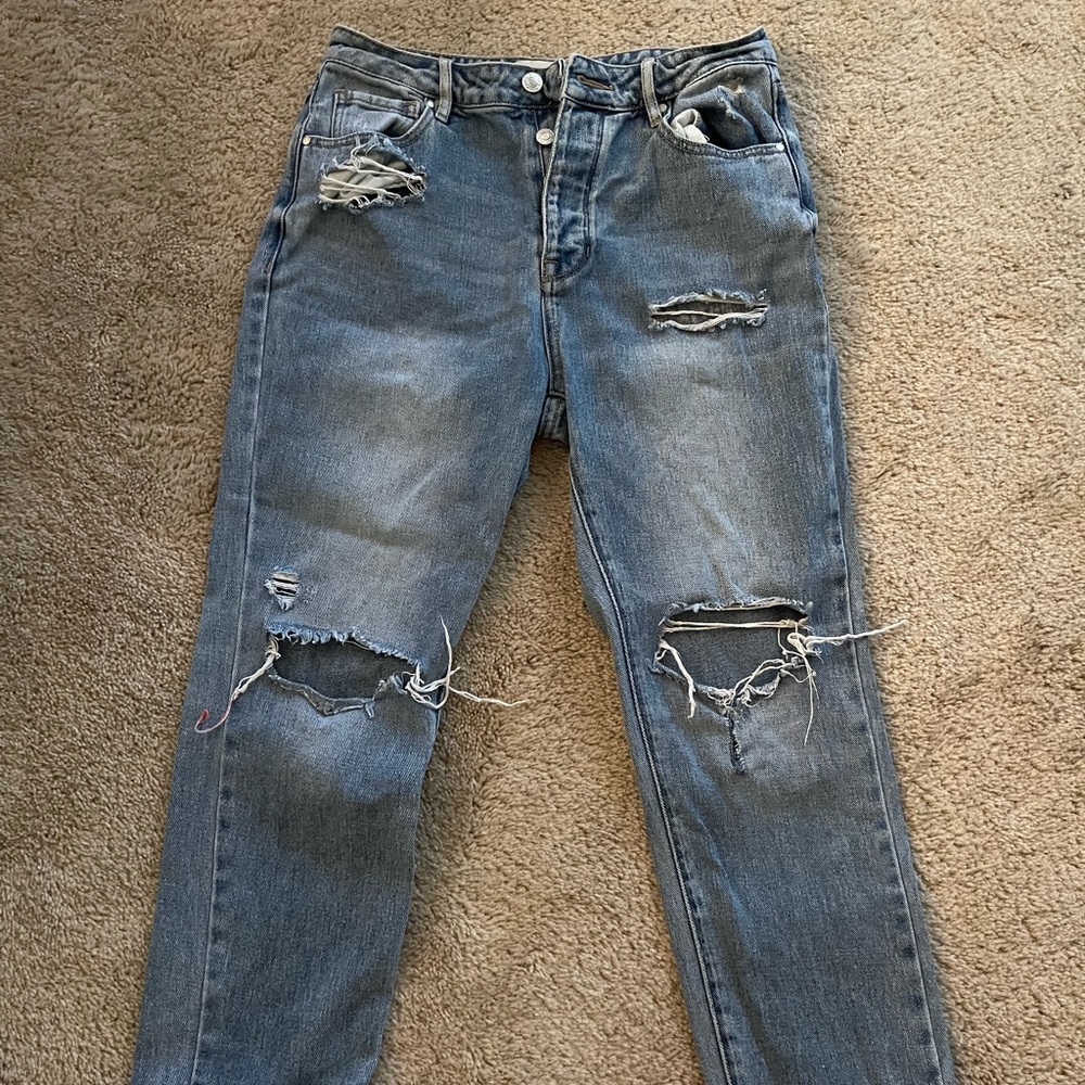 PacSun medium wash distressed mom jeans